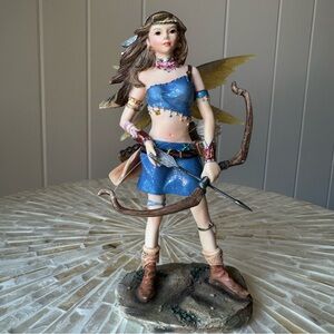 Faerie Glen CURADREAM Fairy Figurine